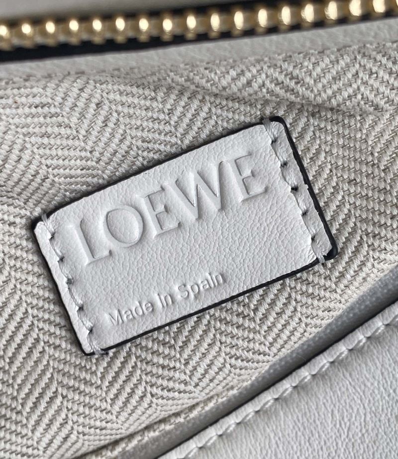 Loewe Puzzle Bags